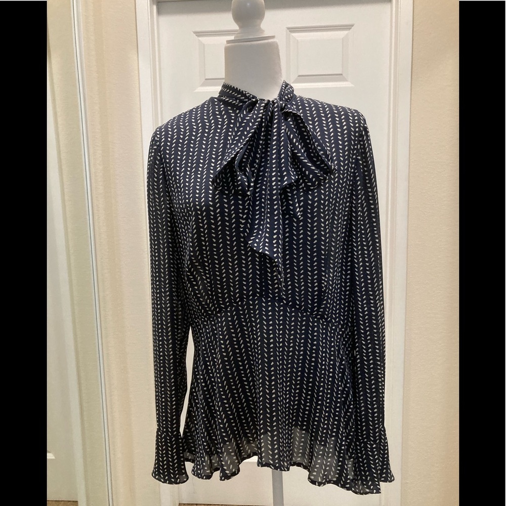 Classique Entier silk abstract print blouse